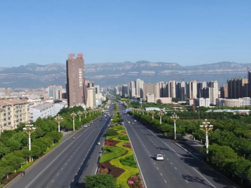 捐款150萬元資助當(dāng)?shù)厥姓ㄔO(shè)